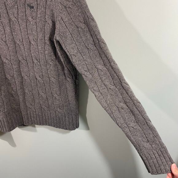 Abercrombie & Fitch Men Grey Cable Knit Wool Blend V-neck Pullover Sweater Sz M - Picture 5 of 8